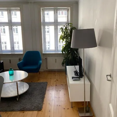 아파트 Bright Apartment In Elegant Osterbro *
